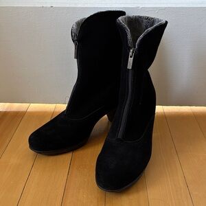 La CANADIENNE Black Heeled Boots